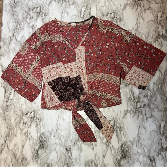 I. Joah V-Neck Tie Front Multimedia Boho  Top, Small - Picture 2 of 8